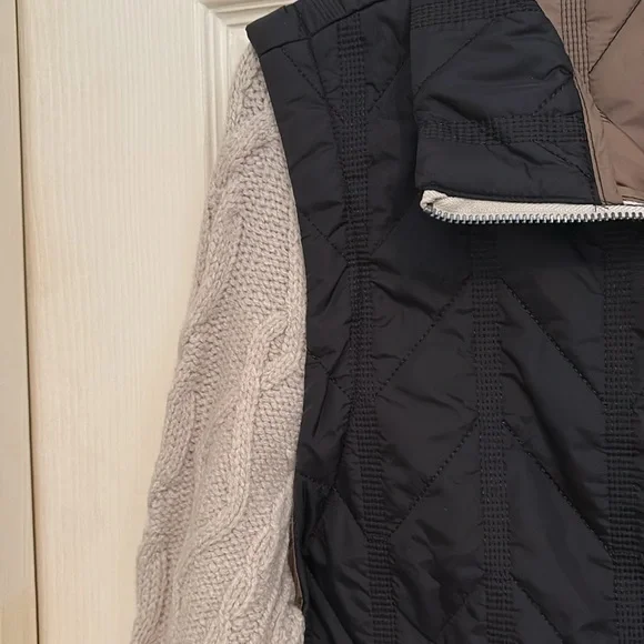 DEMOCRACY Black stone Puffer Vest Cable Knit Sweater Arms Jacket - Picture 5 of 6